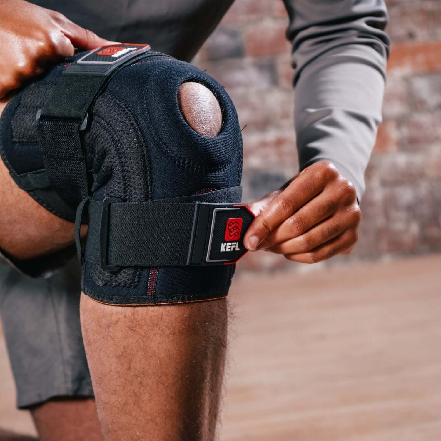 Knee Support Open Patella Brace with Straps