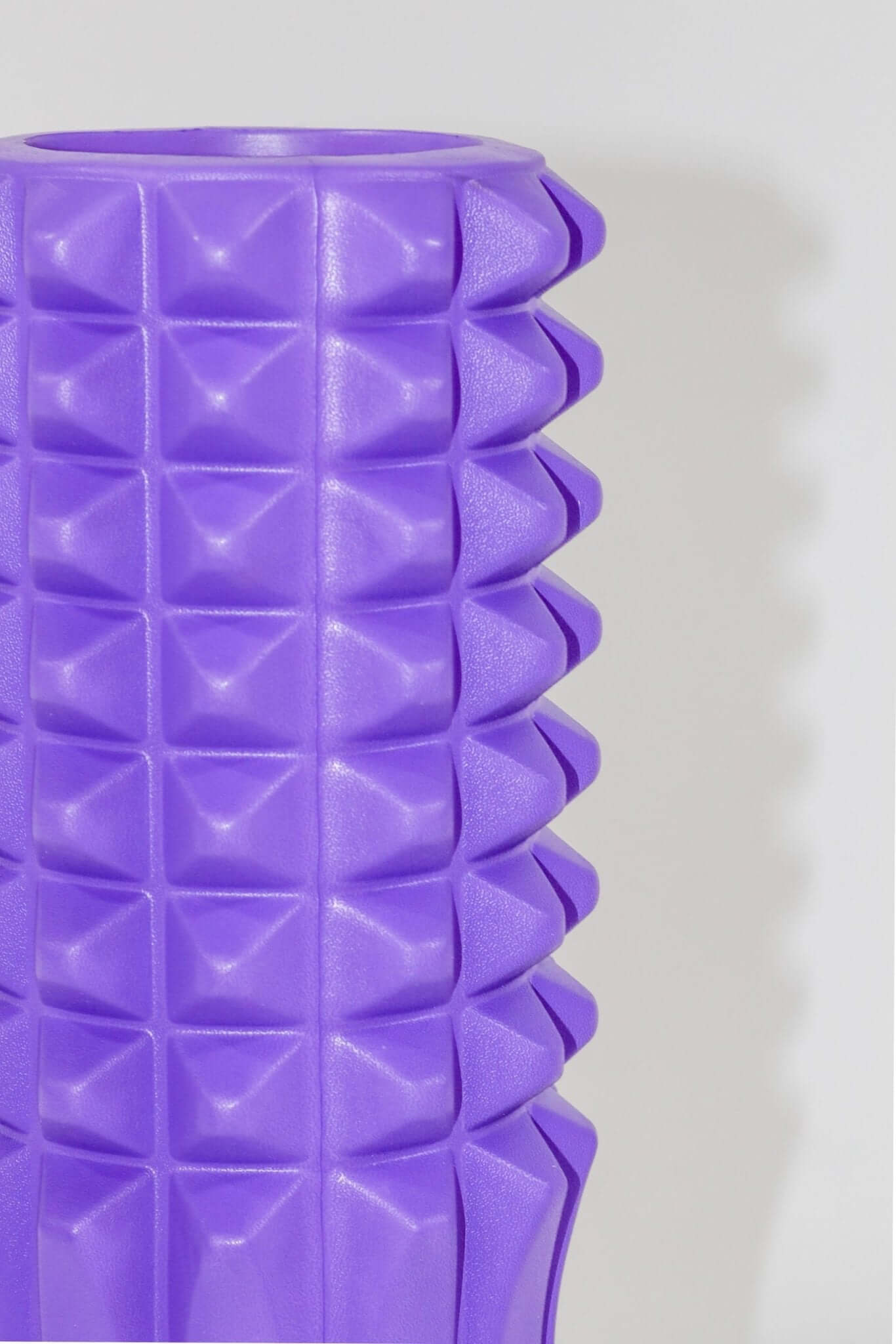 KEFL Life Yoga Foam Roller Crescent Tooth