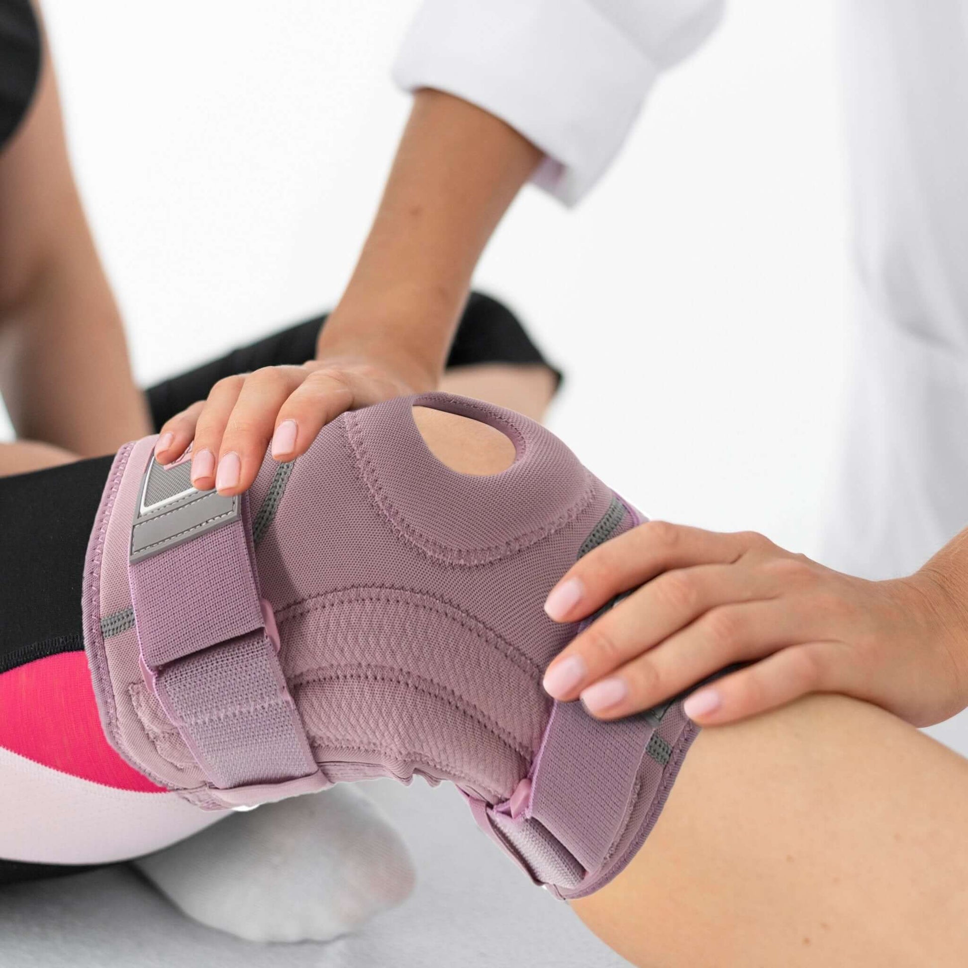 Knee Support Open Patella Brace with Straps